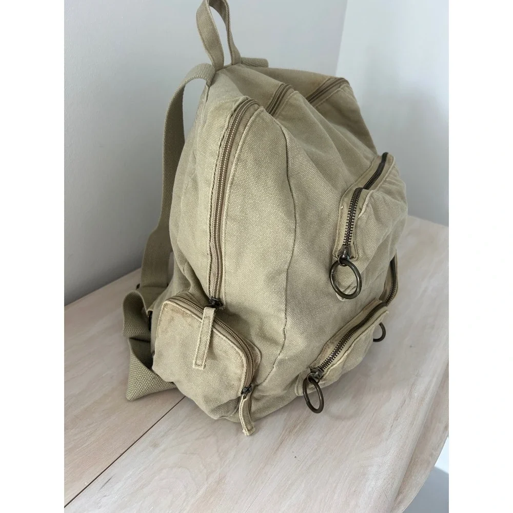 Unbranded khaki canvas